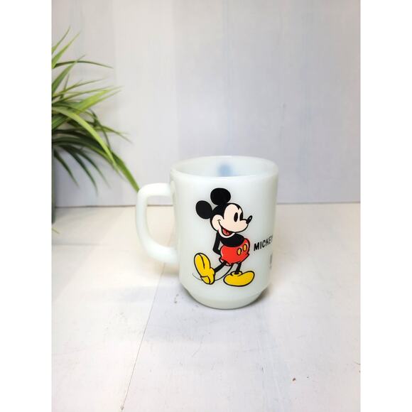 Vintage Mickey Mouse Pepsi Mug, Disney Anchor Hocking Milk Glass 80s - Picture 1 of 5